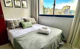 Apartamento aconchegante 8 min a pé até a praia